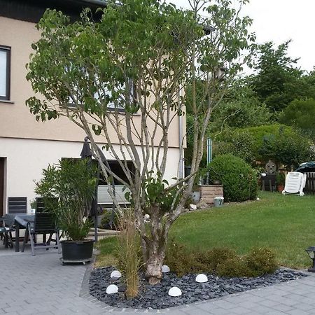 Ferienwohnung Pint Bickendorf Bagian luar foto